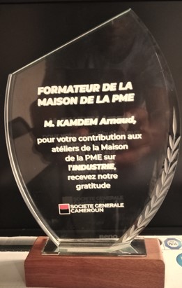 Formateur maison de la PME Dtochs industrie